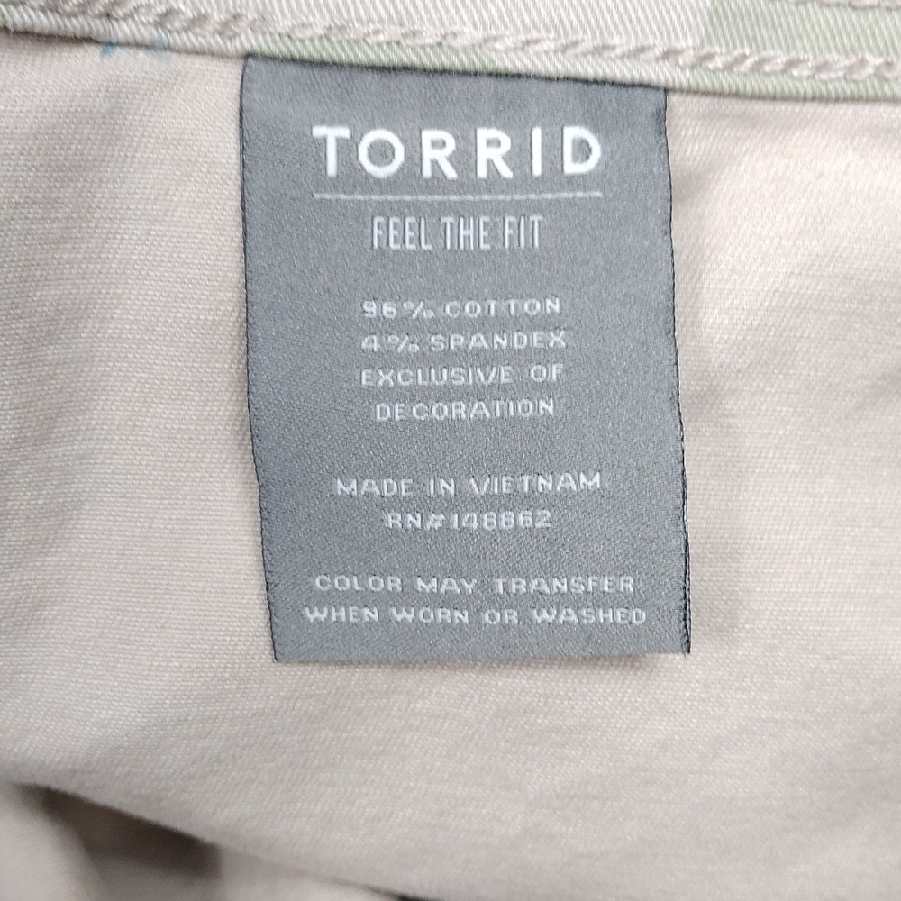 Torrid women's camo shirt pants size 12 - Picture 8 of 16